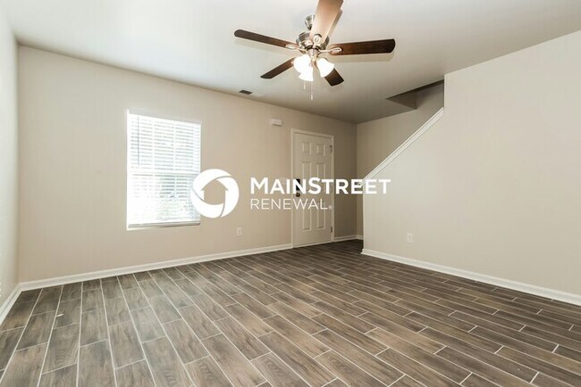 Building Photo - 4 Bedroom Pet-Friendly Home in COVINGTON, GA with Main Street Renewal
