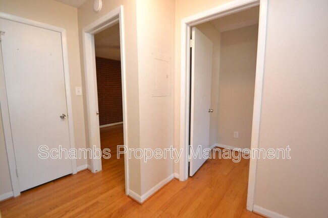 Building Photo - 5133 Lundy Dr