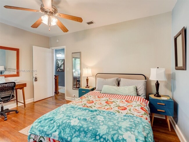 Building Photo - 400 Cadima Ave