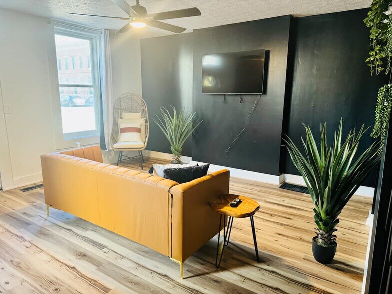 Building Photo - 63 E Russell St