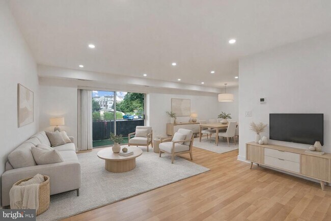 Building Photo - 1931 N Cleveland St