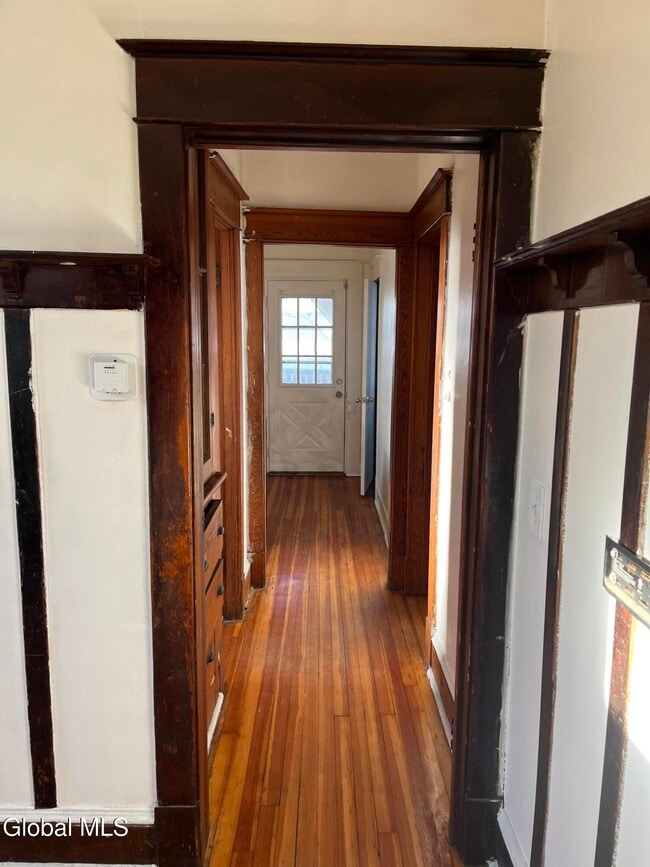 Building Photo - 154 Spring St