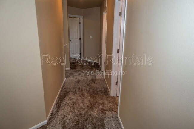 Building Photo - 10009 Greenbrier Ct SE