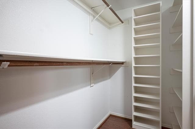 Building Photo - 8562 Brittania Way