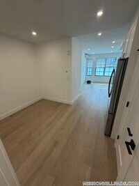 Building Photo - 1439 Tremont St
