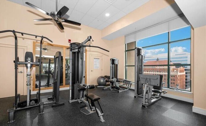 Building Photo - 414 Water St