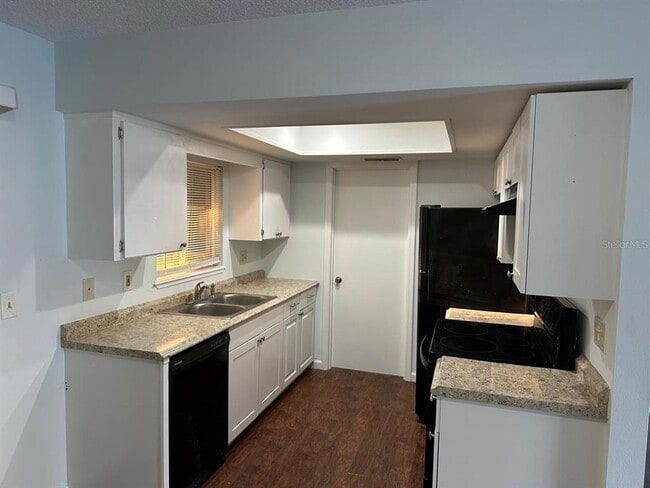 Building Photo - 11248 SW 76th Terrace