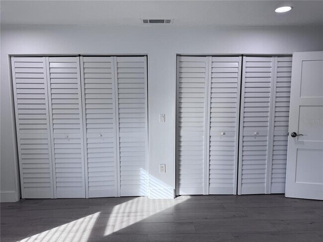 Building Photo - 4082 Velarde Ln