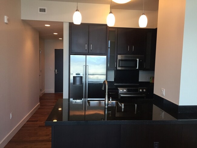 Building Photo - Waihonua at Kewalo 1-Bedroom Penthouse!