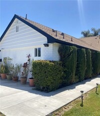 Building Photo - 17108 Minnehaha St