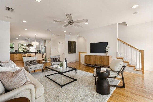 Building Photo - 4 Exposition Blvd