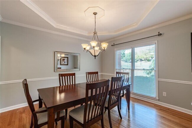 Building Photo - 651 Briarleigh Way