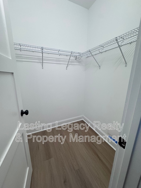 Building Photo - 2566 NC-801