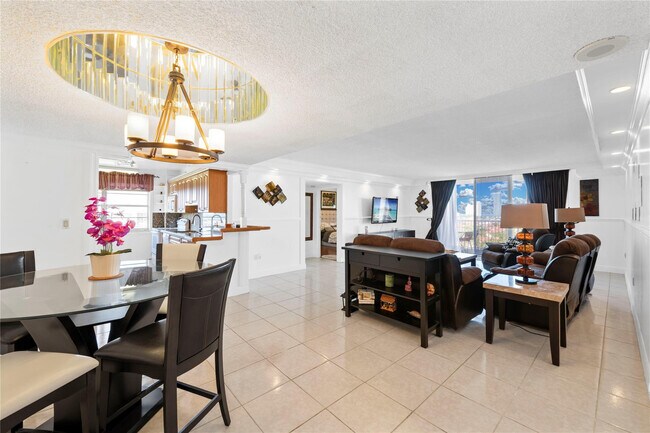 Building Photo - 2801 NE 183rd St