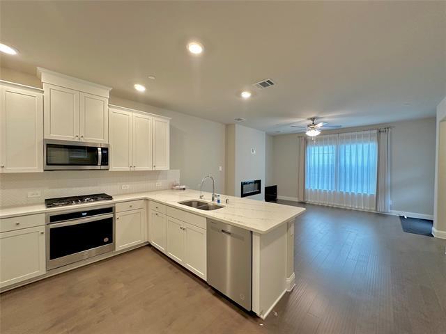 Building Photo - 3545 Declan Dr