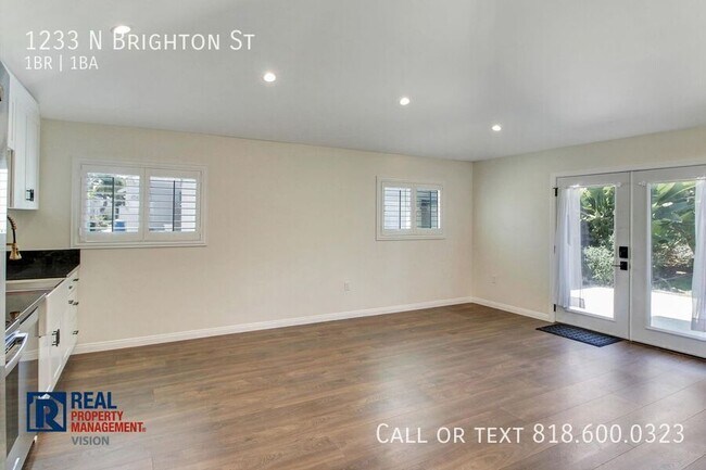 Building Photo - 1233 N Brighton St