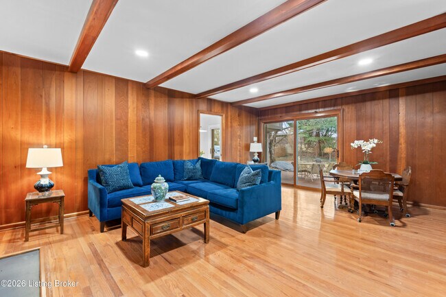 Building Photo - 2102 Northfield Dr