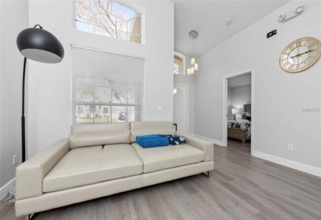 Building Photo - 437 Julliard Blvd