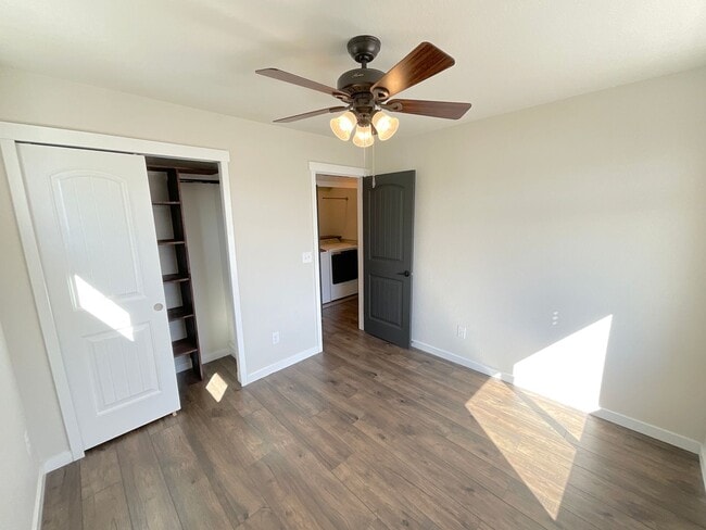 Building Photo - 4 Bedroom Home Available Near E Woodmen Rd & Rangewood Dr!