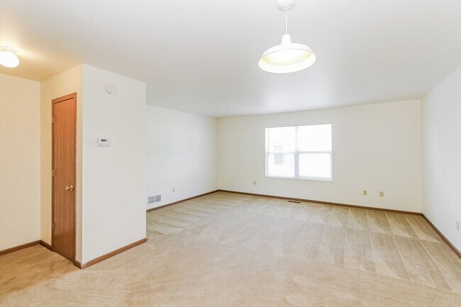 Building Photo - 4477 Lake Michigan Dr