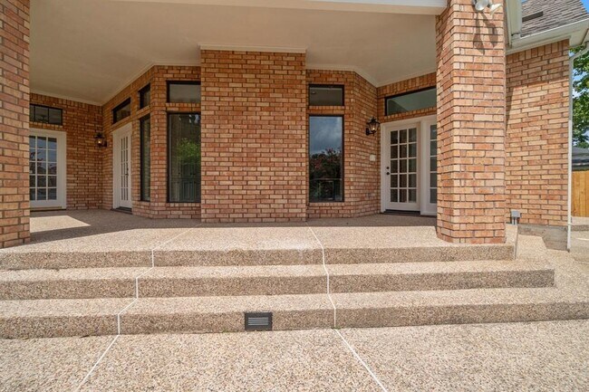 Building Photo - 23 Pleasure Cove Dr