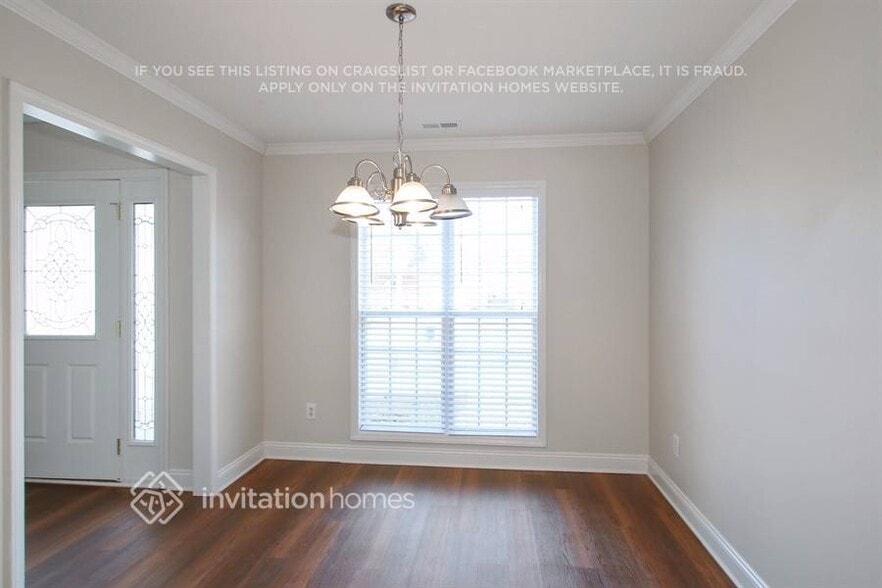 Building Photo - 1616 Battle Ln