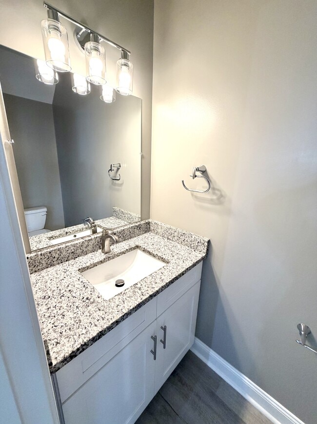 Building Photo - 1 Melissa Ln