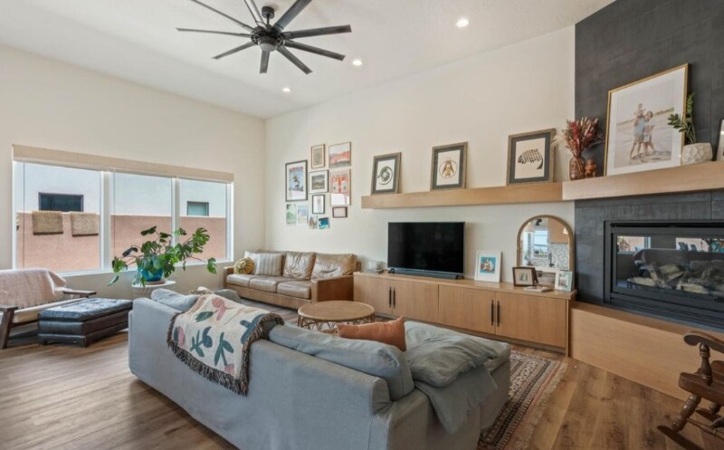 Building Photo - 3214 S Red Sands Way