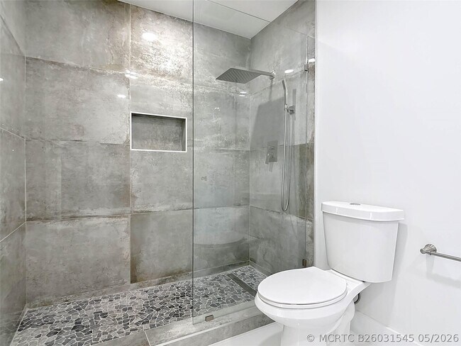 Building Photo - 1200 Poitras Dr