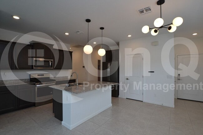Building Photo - 13290 N 144th Ln