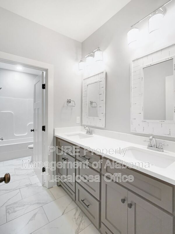 Building Photo - 362 Turtle Bay Cir