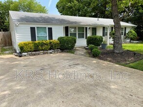 Building Photo - 8011 Beckner Ct