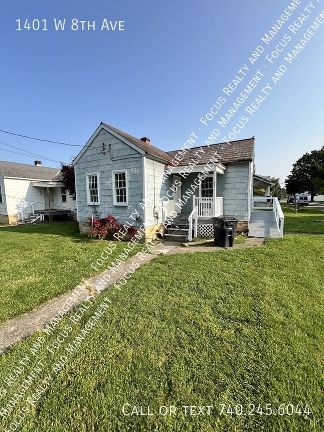 Primary Photo - 1401 8th Ave