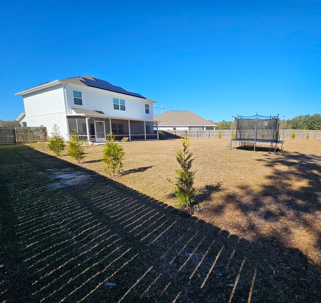 Building Photo - 5825 Danbury Blvd