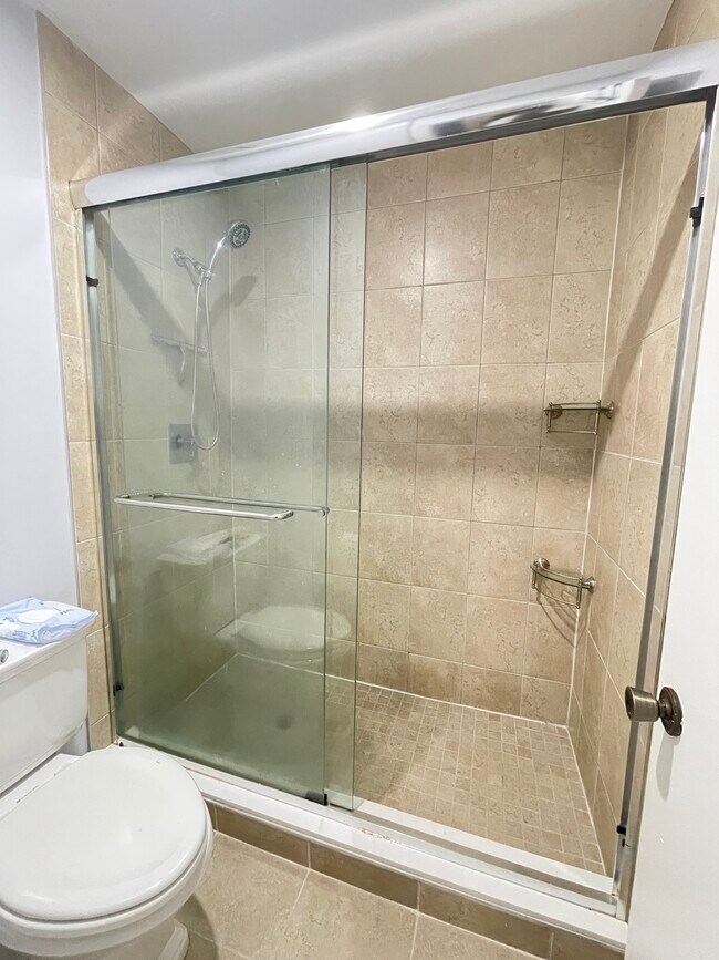 Building Photo - 11998 NW 11th St