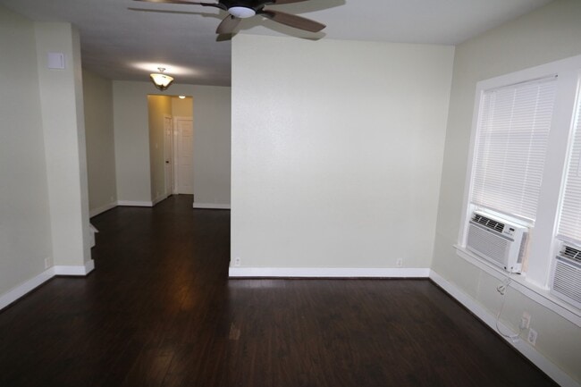 Building Photo - 2515 Cleburne St