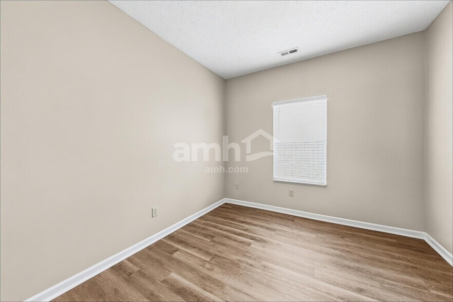 Building Photo - 2944 Limber Pine Dr