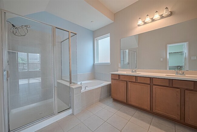 Building Photo - 3214 Windsor Ranch Ln