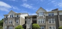 Building Photo - 1021 Wood Creek Dr