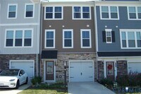 Building Photo - 8829 Foxway Rdg Ln