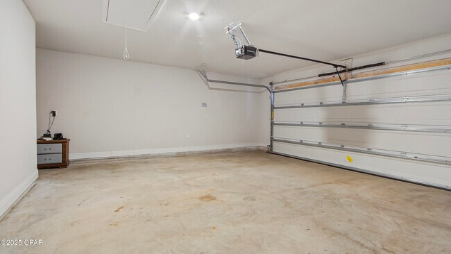 Building Photo - 11432 Poston Rd