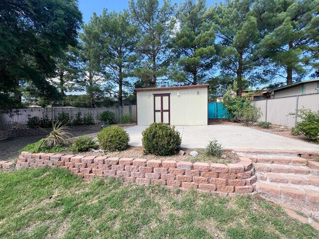 Building Photo - HOUSE - CLARKDALE