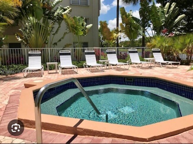 Building Photo - 7743 SW 86th St