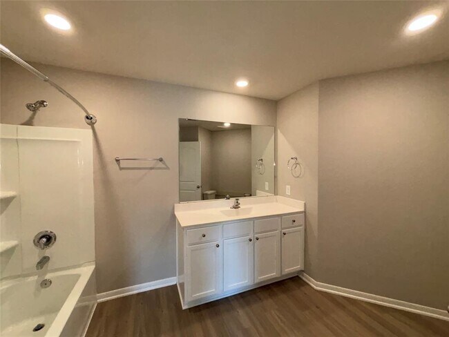 Building Photo - 10539 Copper Ridge Dr