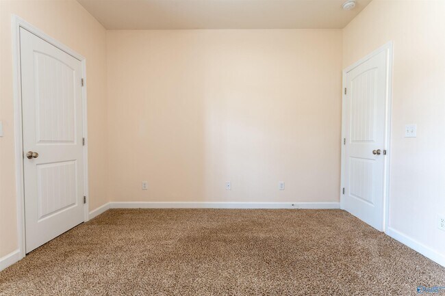 Building Photo - 105 Kaileigh Paige Cir