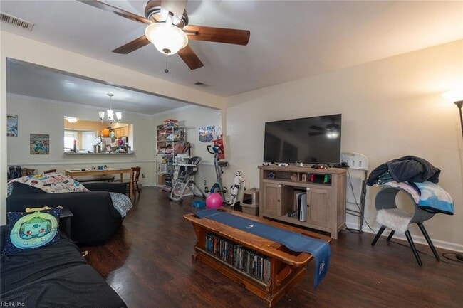 Building Photo - 5479 Lynbrook Landing