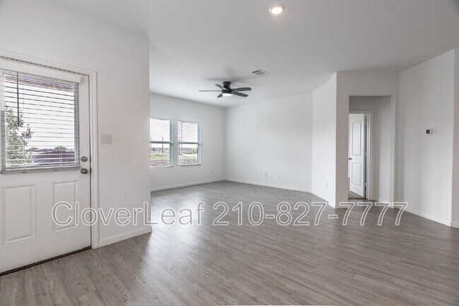 Building Photo - 7050 Shears Pl