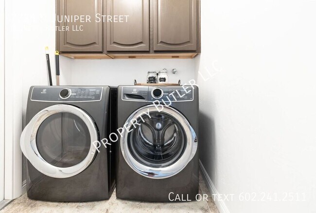 Building Photo - 3726 S Juniper St