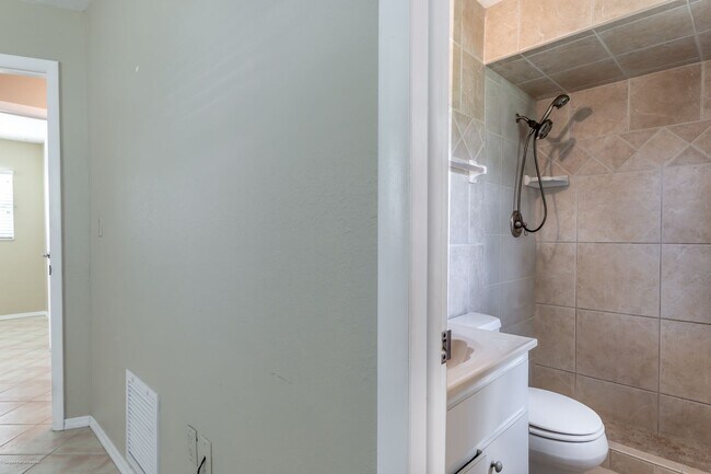 Building Photo - ANNUAL RENTAL- CENTRAL LOCATION