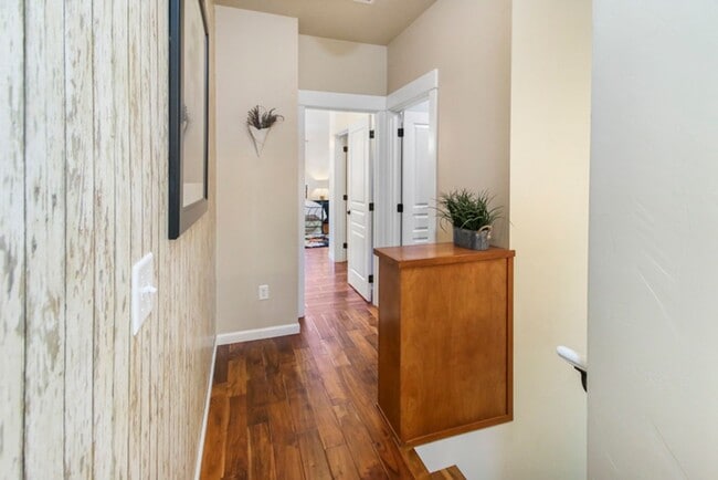 Building Photo - Parker Townhome: Luxurious Furnished Townhome, Attached 2 Car Garage, $300 Utility Fee